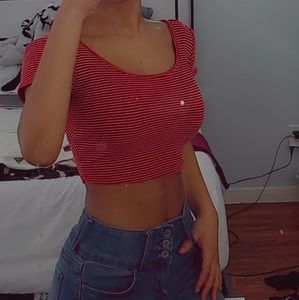 Cropped shirt
